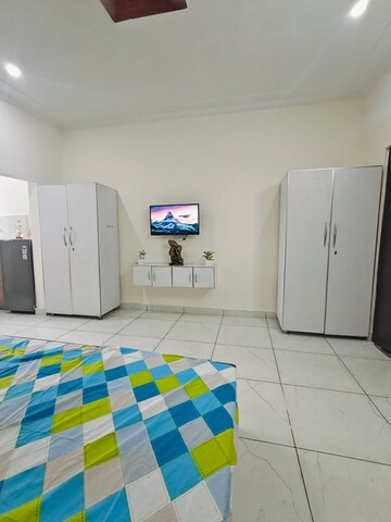 Bathroom in 1.5 BHK Builder Floor at Ansal Sushant Apartments, Sushant Lok I – for Rent