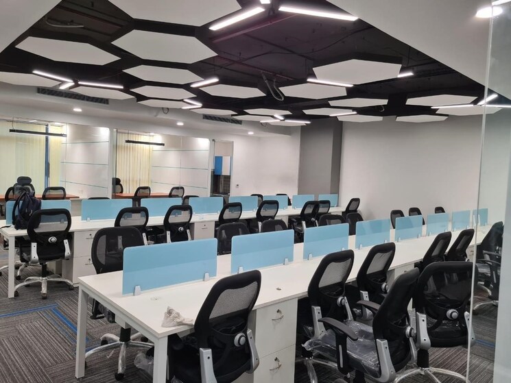 Team Area, viman nagar Commercial Office Space 2500 Sq.Ft. In Viman Nagar Pune 8918134