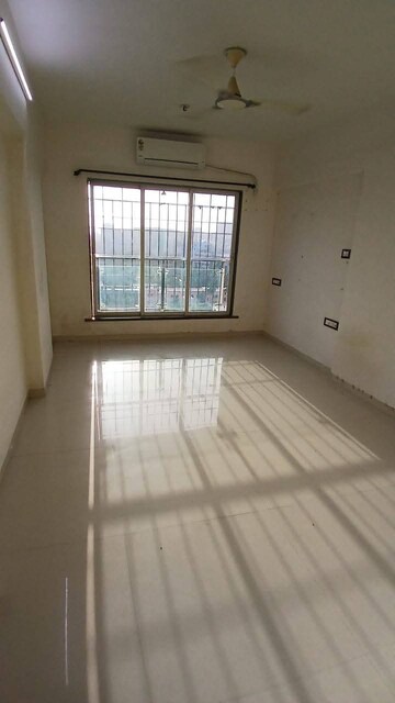 Room in 3 BHK Apartment at Azad Nagar – for Rent
