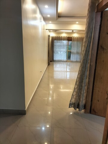 Building Lobby in 4 BHK Apartment at Ashok Nagar – for Rent