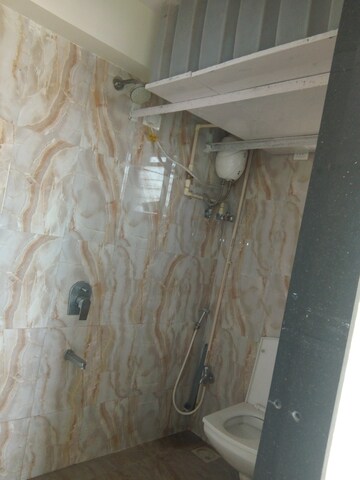 Furnished Amenities in 3.5 BHK Apartment at Lotus Lotus Link Square, Malad West – for Rent