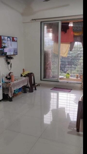 Master Bedroom in 2 BHK Apartment at Mahalaxmi Tower Kasarvadavali, Kasarvadavali – for Rent