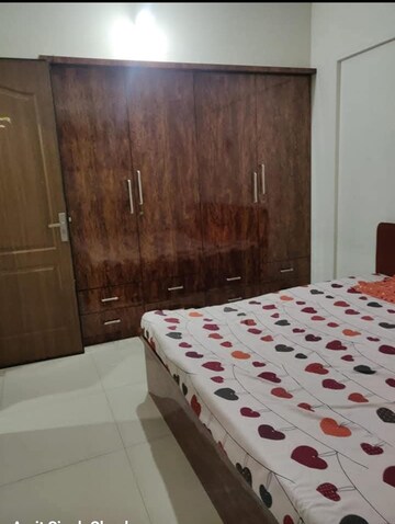 Bedroom in 2 BHK Apartment at Mahalaxmi Tower Kasarvadavali, Kasarvadavali – for Rent