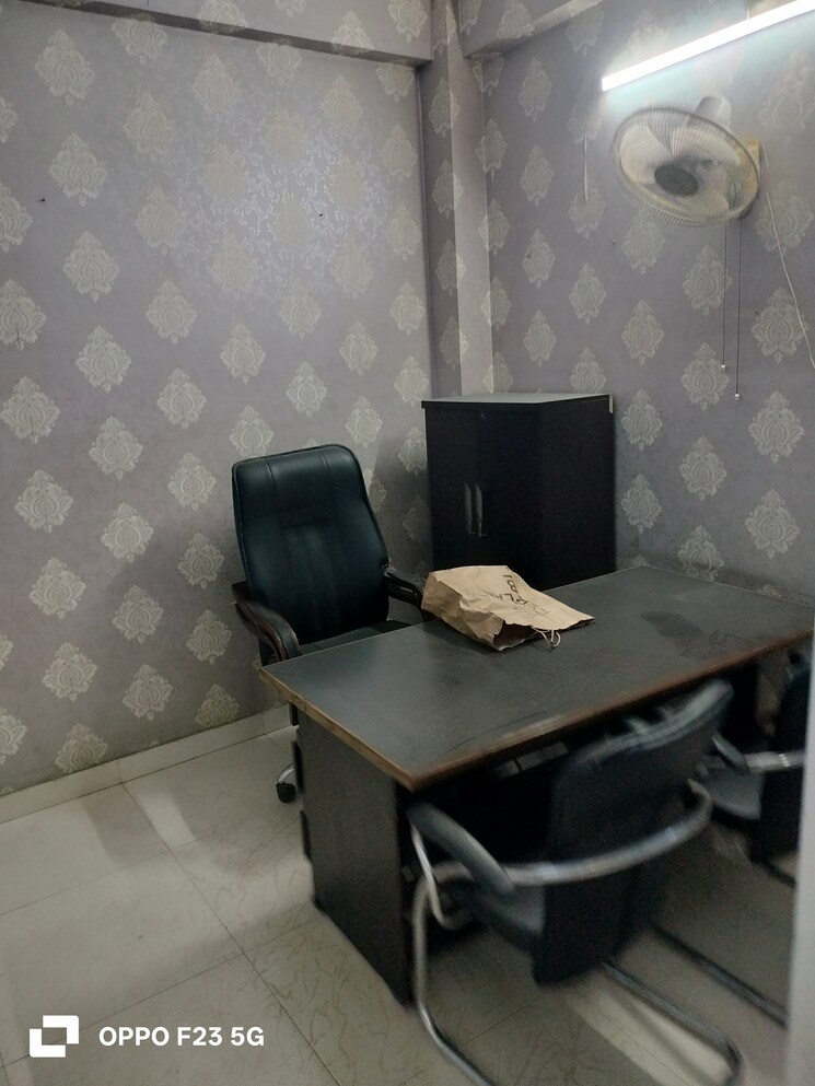 Team Area, gomti nagar Commercial Office Space 800 Sq.Ft. In Gomti Nagar Lucknow 8918201