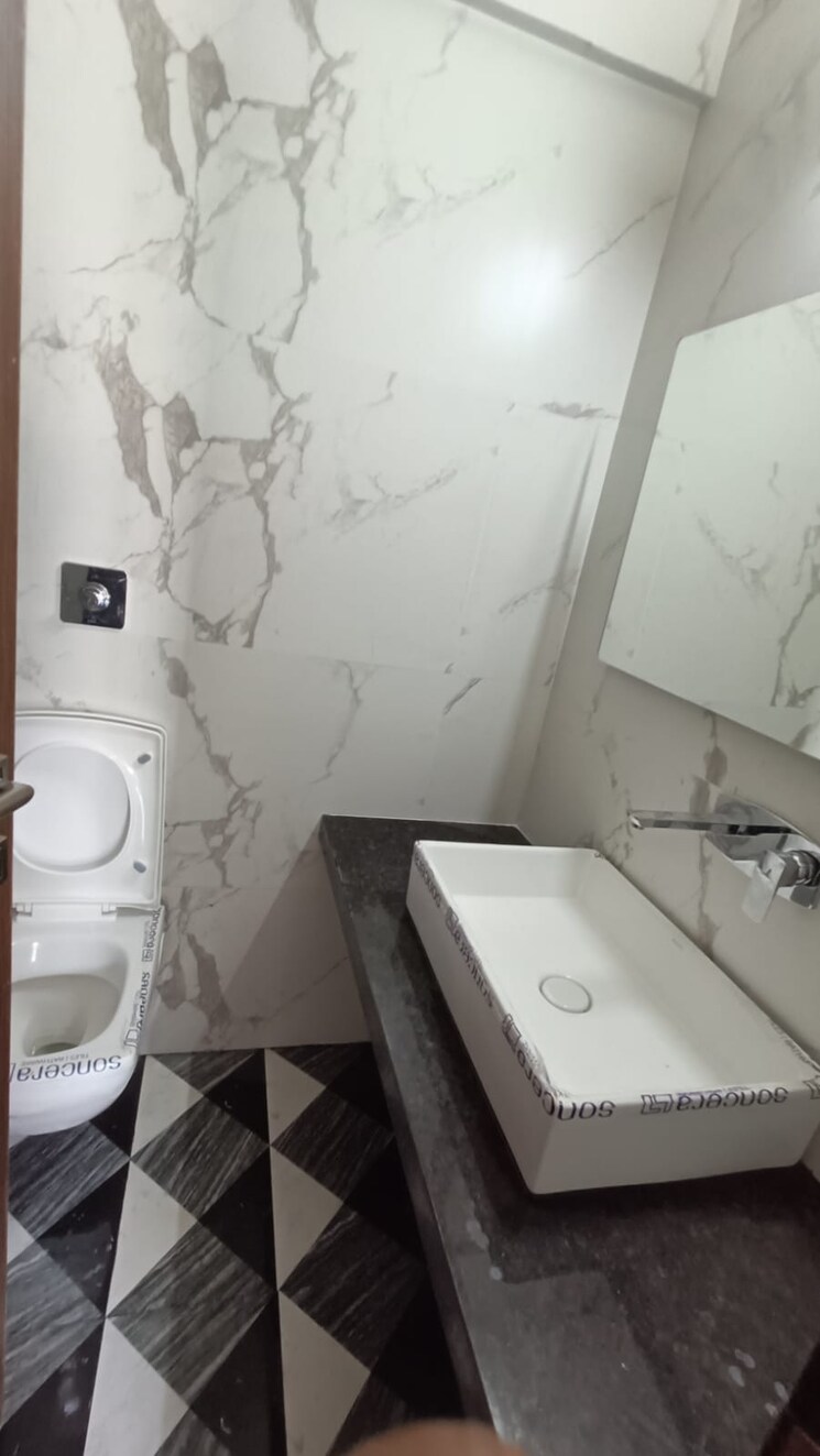 Bathroom, regency-astra 2 Bedroom 890 Sq.Ft. Apartment In Baner Pune 8918209