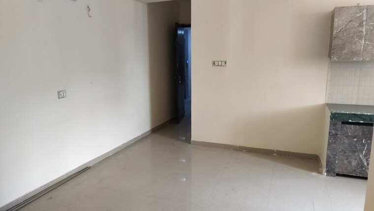 Room, rof-aalayas-phase-2 3 Bedroom 864 Sq.Ft. Apartment In Sector 102 Gurgaon 8918381