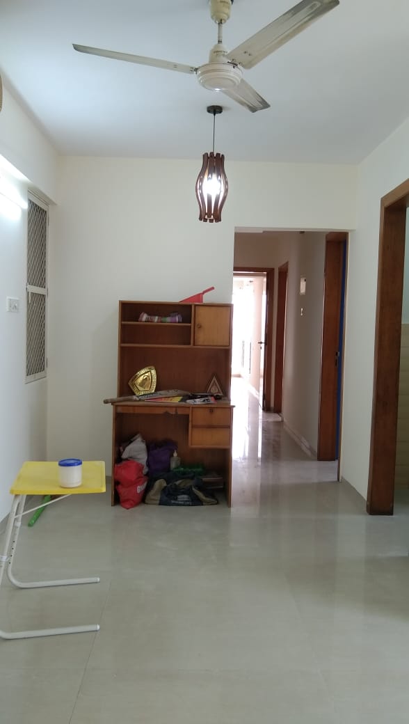 2 BHK Apartment For Rent in Dosti Lotus