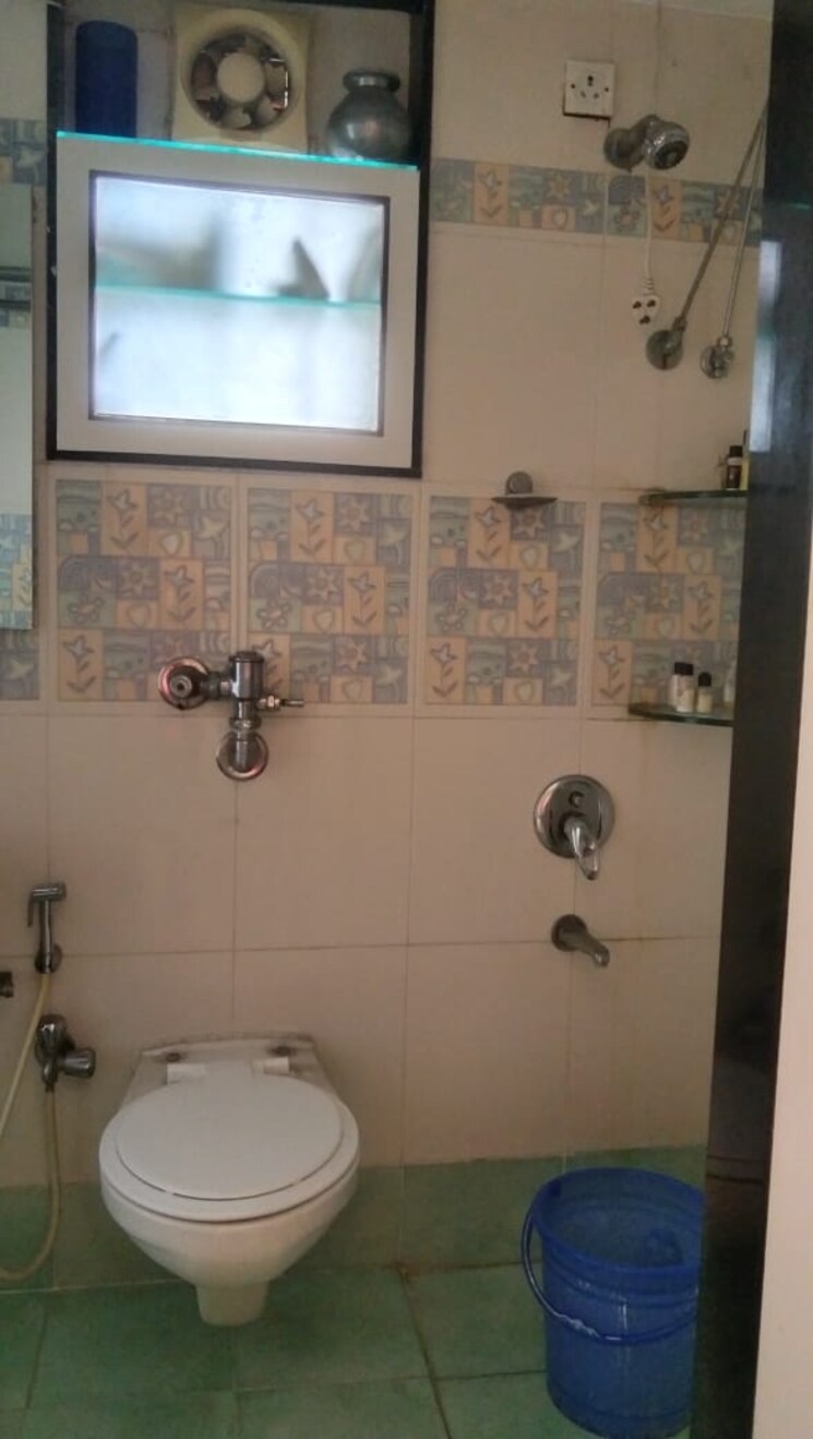 Bathroom, dosti-lotus 2 Bedroom 650 Sq.Ft. Apartment In Wadala Mumbai 8918239