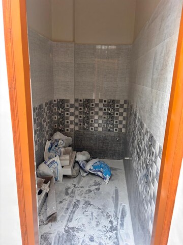 Kitchen in 2 BHK Villa at Sultanpur Road – for Sale