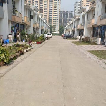 3 BHK Villa – Exterior View View at Panchsheel Greens II, Panchsheel Green - for Sale