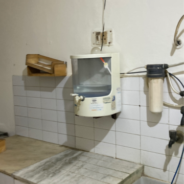 Bathroom in 2.5 BHK Apartment at Park View Apartments Noida, Sector 29 – for Rent