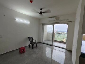 Room in 3 BHK Apartment at Tulip Yellow, Sector 69 – for Rent