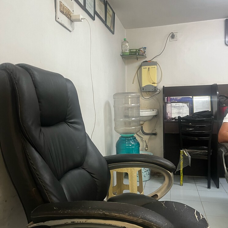 Living Room, yash-avenue Commercial Shop 260 Sq.Ft. In Kharghar Sector 20 Navi Mumbai 8918281