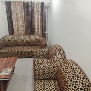 Bedroom in 2.5 BHK Apartment at Panchsheel Greens II, Panchsheel Green – for Sale