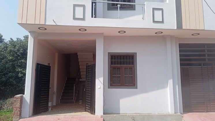 Exterior View, gomti nagar 3 Bedroom 1300 Sq.Ft. Independent House In Gomti Nagar Lucknow 8918271