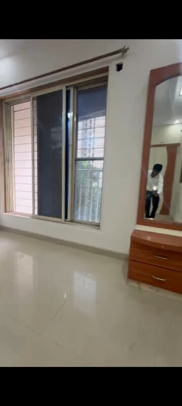 Room in 2 BHK Builder Floor at Shanti Gardens , Mira Road – for Rent
