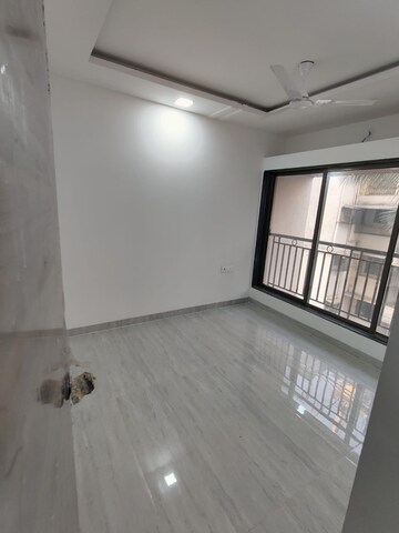 Room in 1 BHK Apartment at Borivali West – for Sale