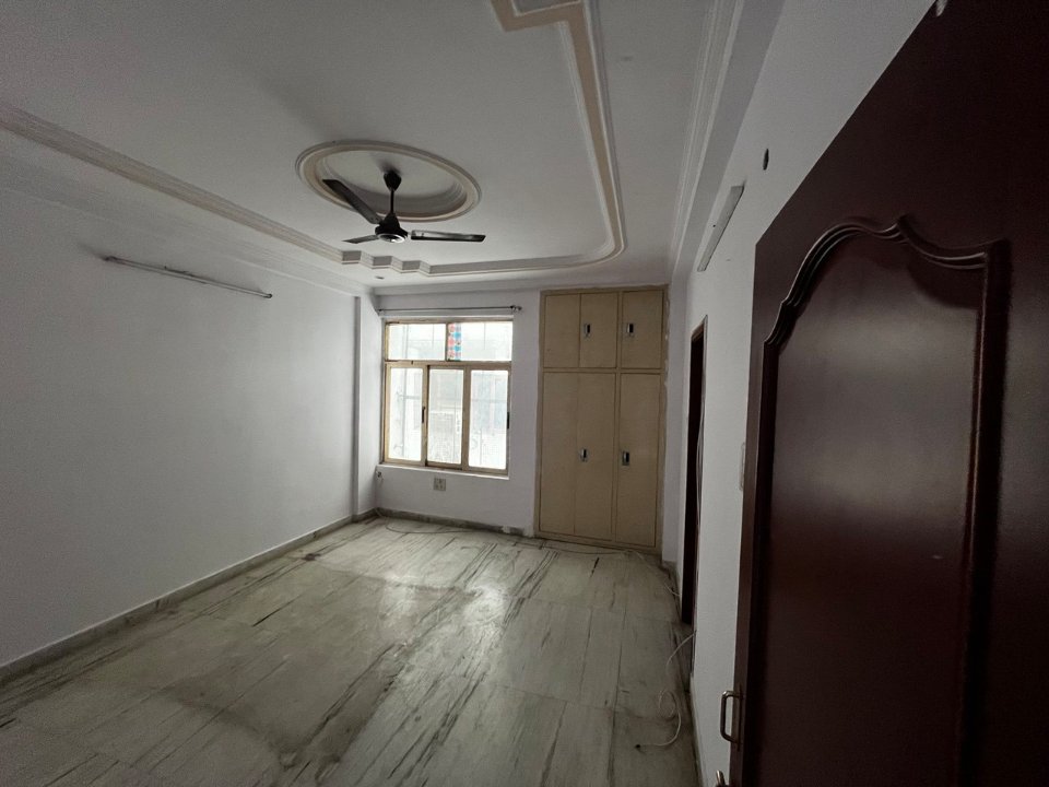 3 BHK + Extra Room Apartment For Rent in Niralanagar