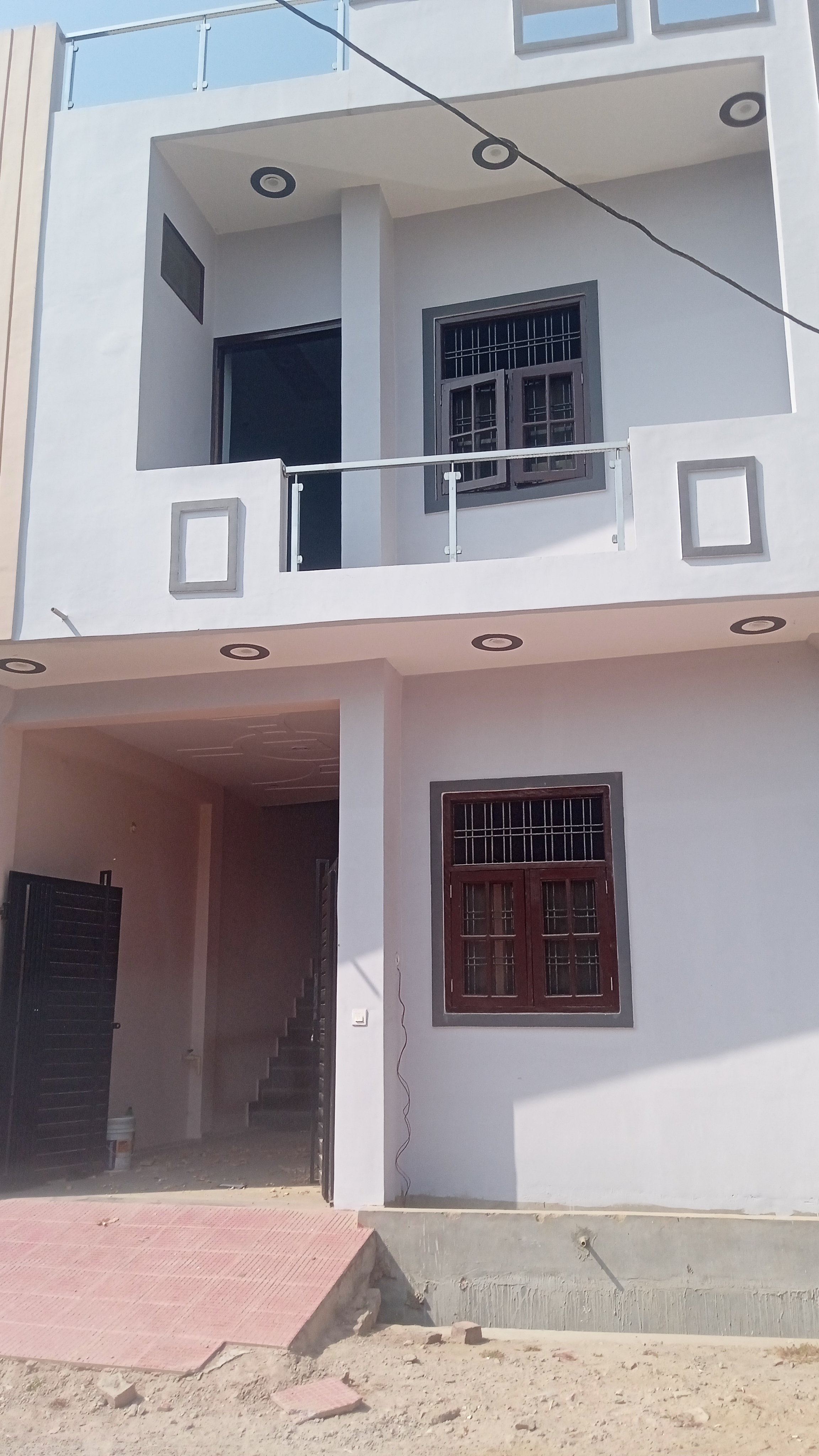 3 BHK + Pooja Room Independent House For Sale in Sars