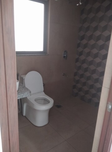 Bathroom in 3 BHK Apartment at Kalpataru Immensa, Kolshet Road – for Rent