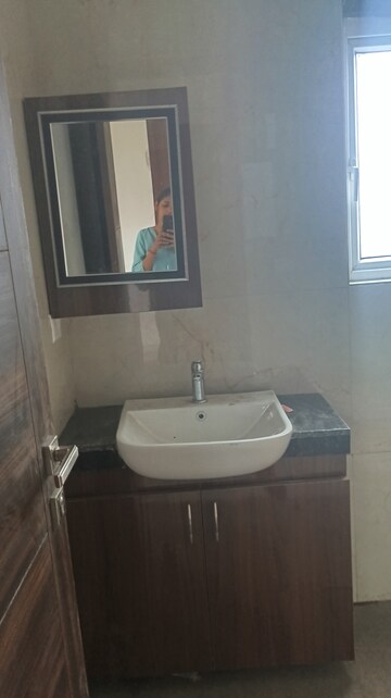 Master Bedroom in 2.5 BHK Builder Floor at Smart World Gems, Sector 89 – for Rent