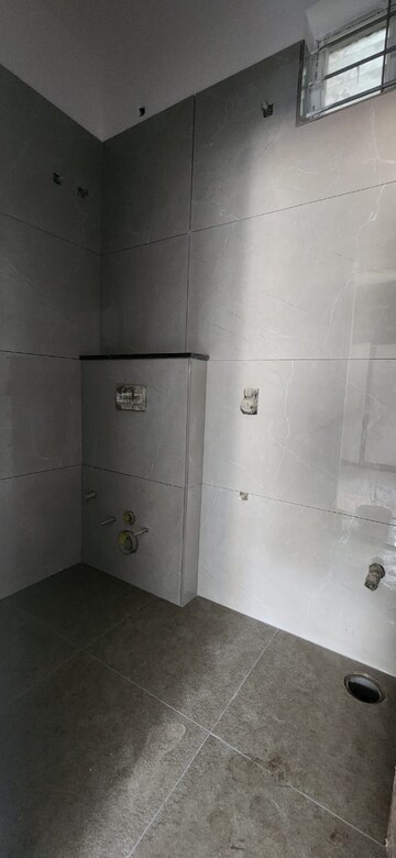 Master Bedroom in 2 BHK Builder Floor at Iti Layout – for Rent