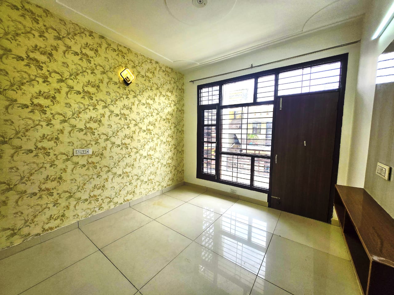 3 BHK Apartment For Sale in Dhakoli