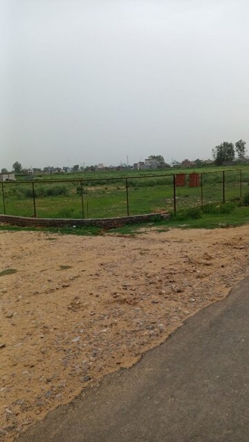  Plot For Sale in Jewar