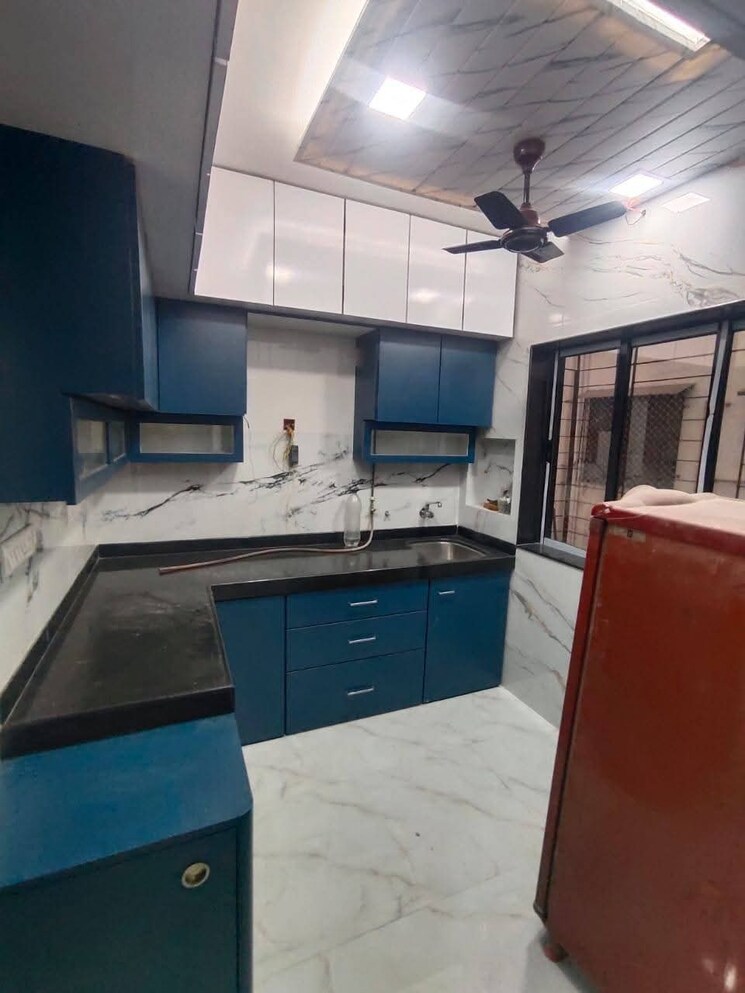 Kitchen, azad nagar 2 Bedroom 721 Sq.Ft. Apartment In Azad Nagar Mumbai 8918385