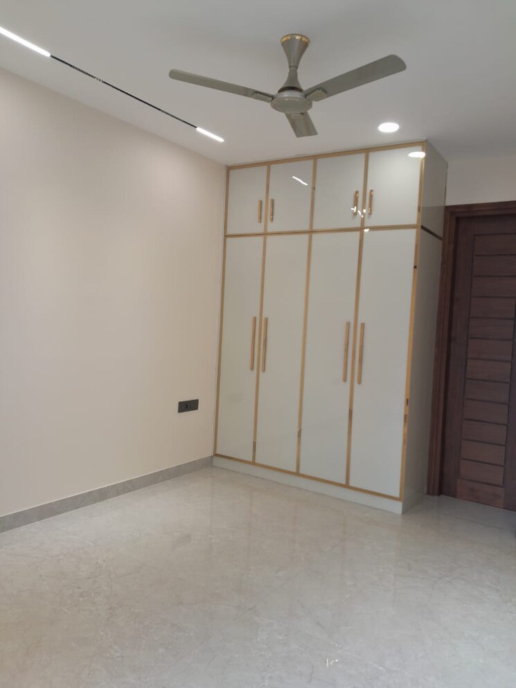Room, dlf phase i 4 Bedroom 509 Sq.Yd. Builder Floor In Dlf Phase I Gurgaon 8918412