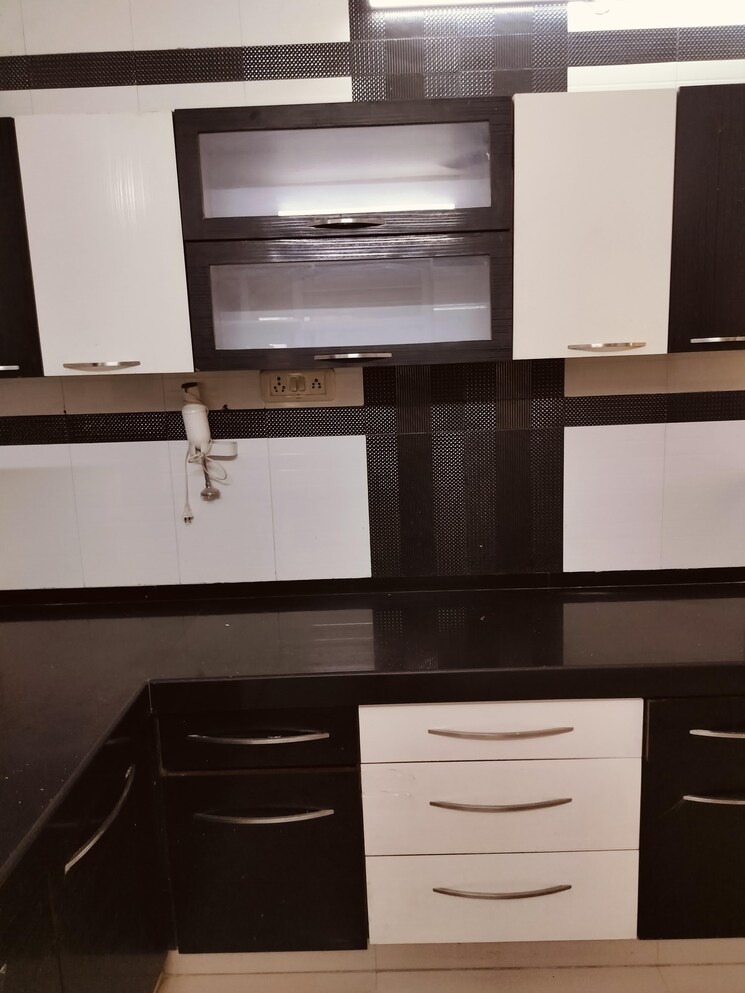 Kitchen, bodakdev 4 Bedroom 3250 Sq.Ft. Apartment In Bodakdev Ahmedabad 8918452