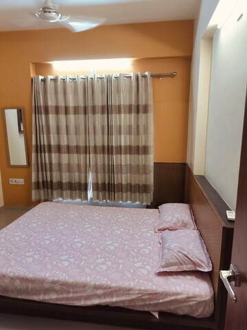 Bedroom in 4 BHK Apartment at Bodakdev – for Rent