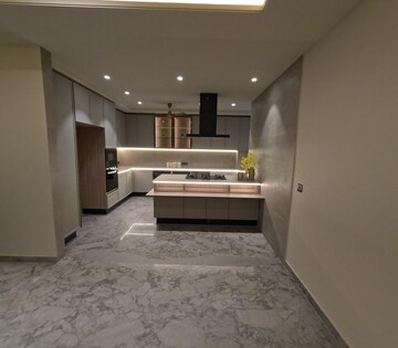 Building Lobby in 5 BHK Builder Floor at Sushant Lok I – for Rent