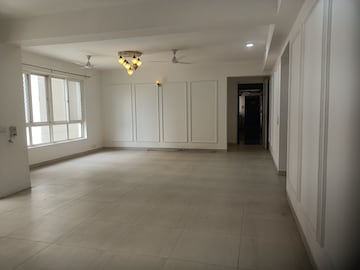 Room in 4 BHK Apartment at The 3C Lotus Panache, Sector 110 – for Rent