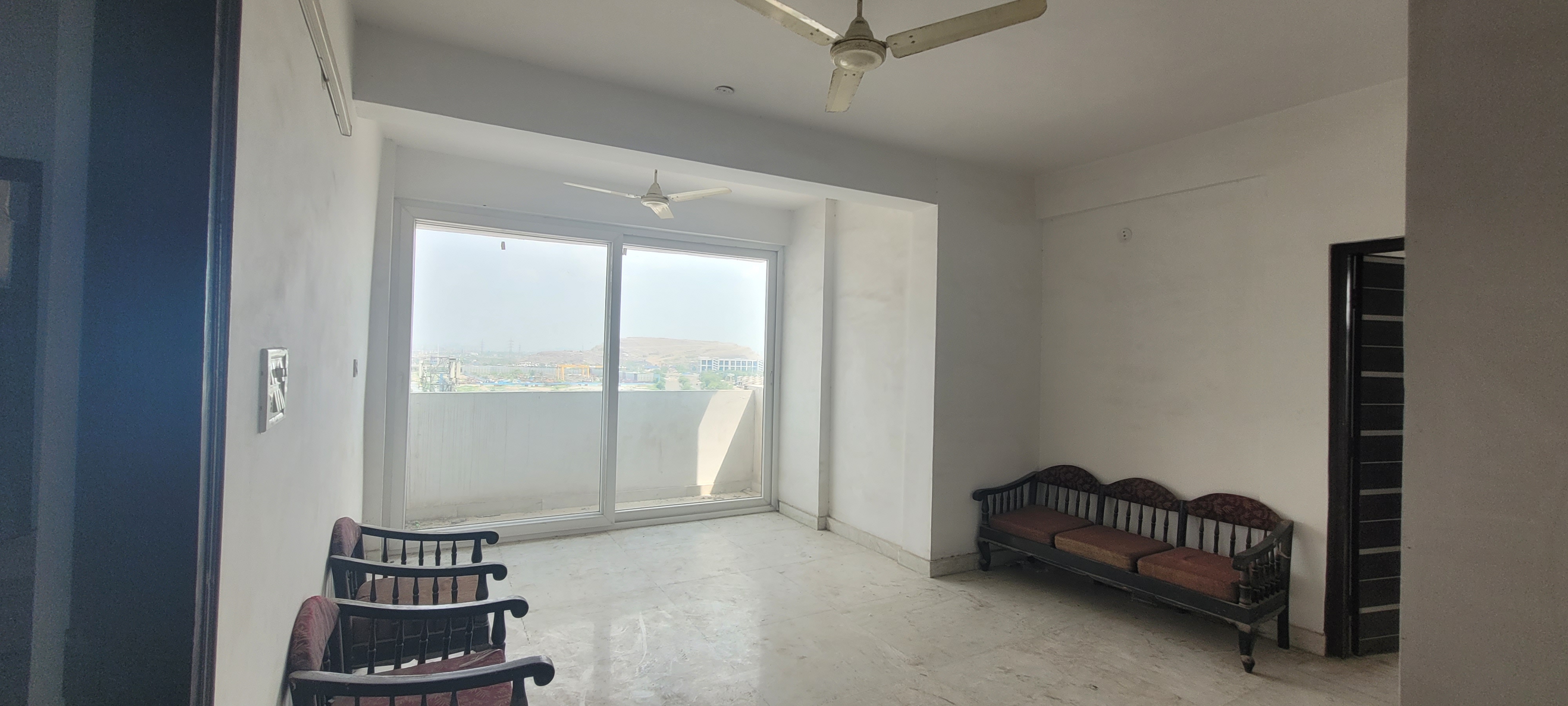 2 BHK Apartment For Rent in AJS Media Majestic Tower
