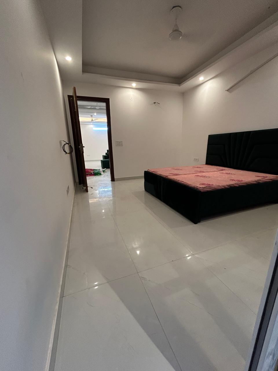 2 BHK + Extra Room Builder Floor For Rent in Saket