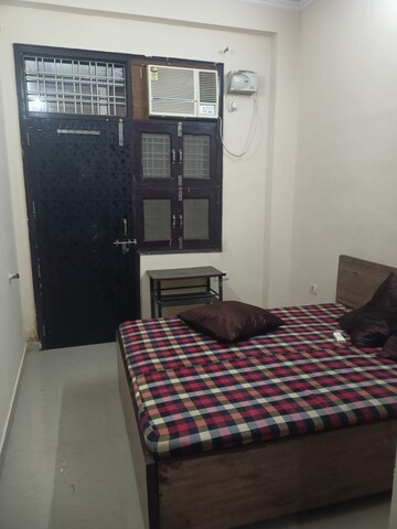 Bedroom in 2 BHK Builder Floor at MVL IPark, Sector 15 – for Rent