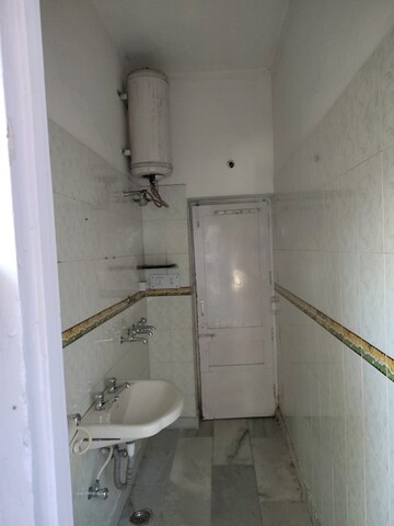 Bathroom in 2 BHK Builder Floor at Sector 15 – for Rent