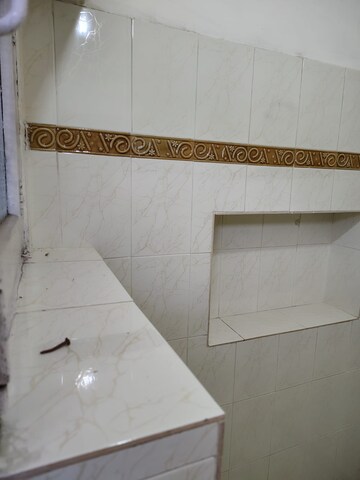 Bathroom in 2 BHK Builder Floor at Sector 15 – for Rent