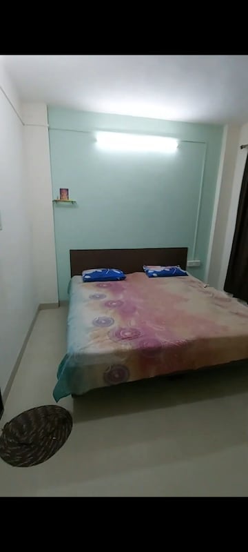 Bedroom in 2 BHK Apartment at Shivanjali Apartments Tingre Nagar, Tingre Nagar – for Rent