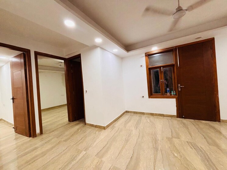 Room, saket 3 Bedroom 1300 Sq.Ft. Builder Floor In Saket Delhi 8918586