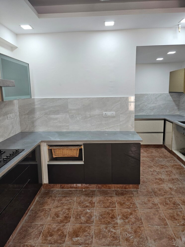 Kitchen, aez-aloha 3 Bedroom 2231 Sq.Ft. Apartment In Sector 57 Gurgaon 8918623