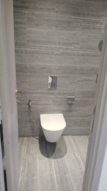 Bathroom in 3 BHK Villa at SSD 96 Tagore, Santacruz West – for Rent