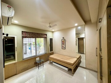 Room in 4 BHK Apartment at Bhuvan Bloomingdales Apartments, Baner – for Rent