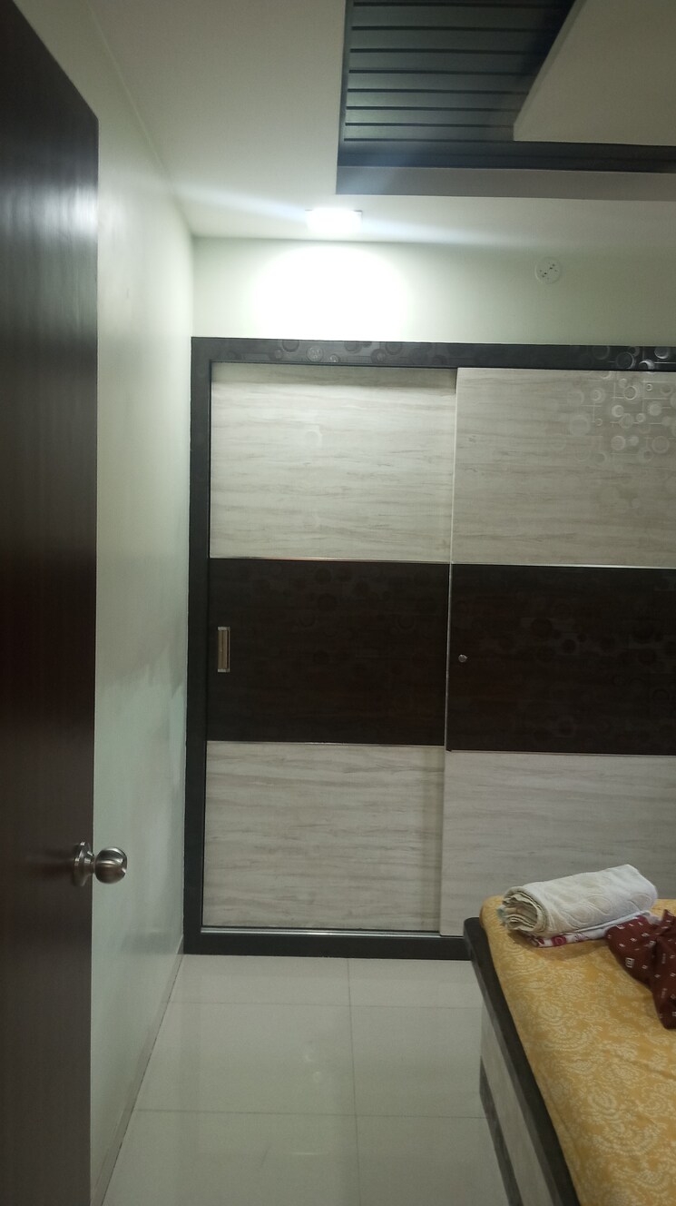 Bathroom, raunak-unnathi-woods-phase-7-a-and-b 1 Bedroom 416 Sq.Ft. Apartment In Ghodbunder Road Thane 8918652