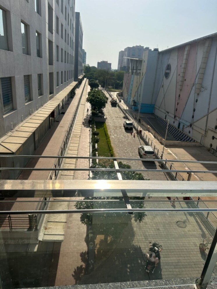 Exterior View, dlf-star-mall 3 Bedroom 1450 Sq.Ft. Apartment In Sector 30 Gurgaon 8918655