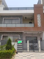 6 BHK + Pooja Room,Servant Room 200 Sq.Yd. Villa in Wave, Sector 85