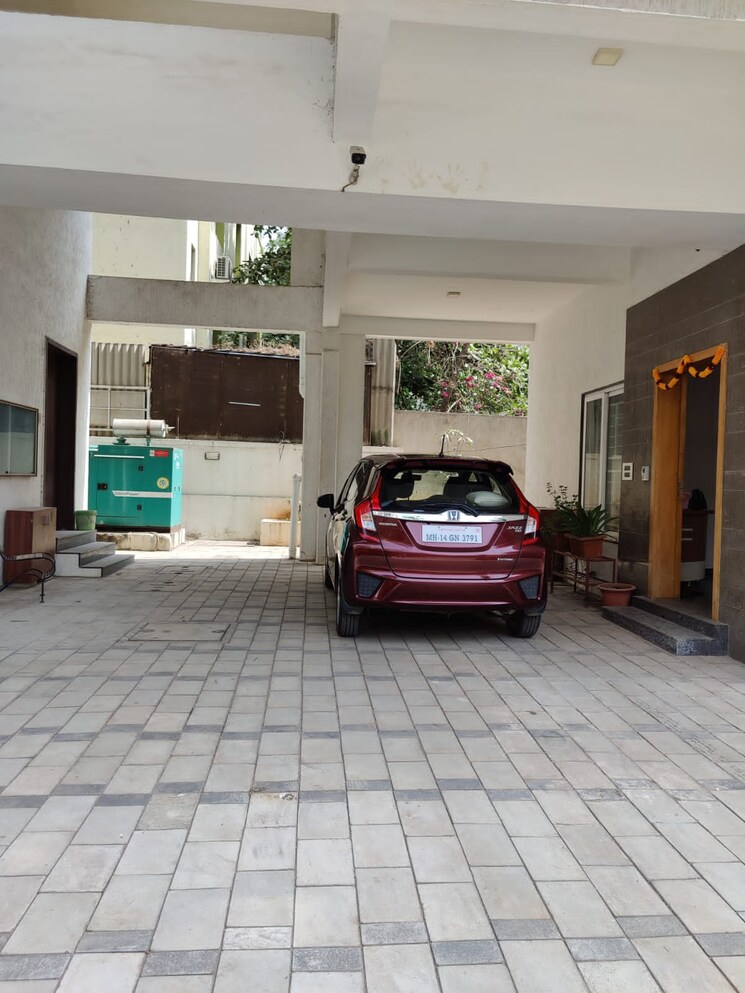  Parking, prathamesh-park-baner 4 Bedroom 3000 Sq.Ft. Villa In Baner Pune 8918716
