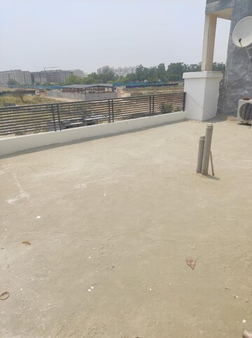 Balcony in 6 BHK Villa at Sector 85 – for Sale