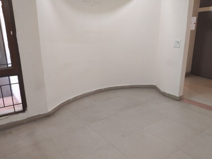 Room, sector 21c 3 Bedroom 1450 Sq.Ft. Apartment In Sector 21c Faridabad 8918738